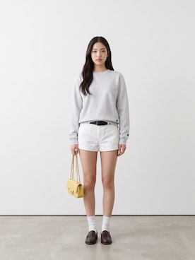 「Russell Athletic（ラッセルアスレティック）の【ROOPTOKYO別注】Russell Athletic/ラッセルアスレティック Dri Power Crewneck Sweatshirt コットン クルーネック仕様 スウェット メンズ レディース 刺繍 ブランドロゴ 保温 2026秋冬 秋服 冬服（スウェット、グレー系）」を使った、aiさん（レディース・165cm）の秋コーディネート