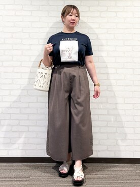 「OPAQUE.CLIP（オペークドットクリップ）の【軽量／クッション】クロスベルトサンダル《ヒール5cm》（サンダル）」を使った、mochiさん（レディース・160cm）の夏コーディネート
