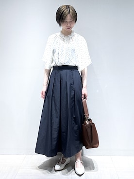「Reflect（リフレクト）の【セットアップ／手洗い可】ドット柄シアーブラウス（シャツ/ブラウス、ベージュ系）」を使った、まちこさん（レディース・157cm）の夏コーディネート