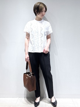 「Reflect（リフレクト）の【通勤◎】カットワーク刺繍レース シャツブラウス（シャツ/ブラウス、ホワイト系）」を使った、まちこさん（レディース・157cm）の夏コーディネート