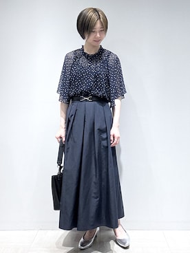 「Reflect（リフレクト）の【セットアップ／手洗い可】ドット柄シアーブラウス（シャツ/ブラウス、ブルー系）」を使った、まちこさん（レディース・157cm）の夏コーディネート
