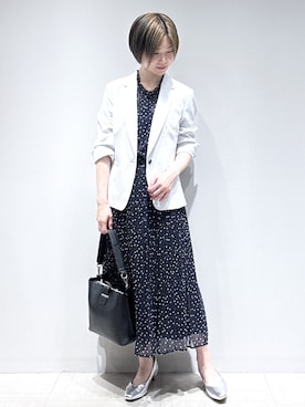 「Reflect（リフレクト）の【SS-4Lサイズ／UVカット／接触冷感】匠ジャケット／ベーシックテーラード（テーラードジャケット、グレー系）」を使った、まちこさん（レディース・157cm）の夏コーディネート