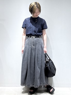「Reflect（リフレクト）の【通勤◎】カットワーク刺繍レース シャツブラウス（シャツ/ブラウス、ブルー系）」を使った、まちこさん（レディース・157cm）の秋コーディネート