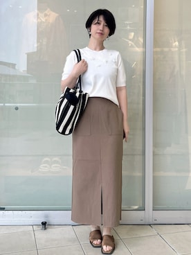 「アイテム（アクセサリー）」を使った、YO-KOさん（レディース・169cm）の春コーディネート