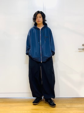 「tk.TAKEO KIKUCHI（ティーケータケオキクチ）のアイテム（シューズ）」を使った、Hisashiさん（メンズ・166cm）の春コーディネート