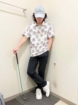 「adabat（アダバット）のネックシェードキャップ（キャップ、グレー系）」を使った、やすさん（167cm）の夏コーディネート