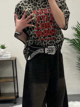 「Snap club（スナップクラブ）の【Snap club】ラインストーン グラフィック オーバーサイズ 半袖Tシャツ（Tシャツ/カットソー、その他）」を使った、hnaadayoさん（レディース・161cm）の春コーディネート