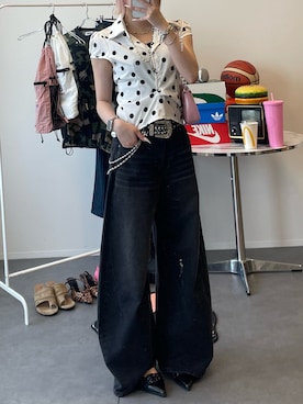 「Snap club（スナップクラブ）の【Snap club】ヴィンテージ加工ワイドカーブデニムパンツ（デニムパンツ、ブラック系）」を使った、hnaadayoさん（レディース・161cm）の夏コーディネート