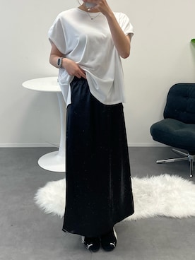 「Aunely（オーネリー）の【Aunely】ひんやり 360°きれい見え フレンチスリーブ ミニマル Tシャツ ＜YOSOOIシリーズ＞（Tシャツ/カットソー、ホワイト系）」を使った、hnaadayoさん（レディース・161cm）の春コーディネート