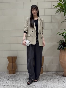 「URBAN RESEARCH（アーバンリサーチ）のダブルブレストメッシュジャケット（その他アウター、ベージュ系）」を使った、坂倉 真帆 さん（レディース・169cm）の春コーディネート