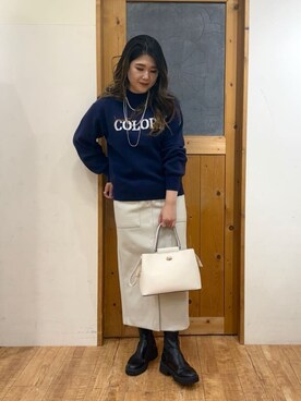 「SHOO・LA・RUE（シューラルー）の【洗える】もちもちタッチが心地よいスウェットライクロゴニット（ニット/セーター、ブルー系）」を使った、Ayana.さん（レディース・168cm）の冬コーディネート
