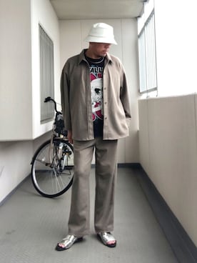 「ロックT」｜「アイテム（その他アウター）」を使った、Masato Kurosakiさん（メンズ・174cm）の秋コーディネート