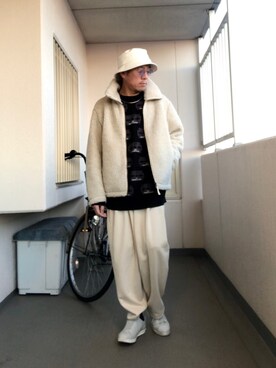 「オフホワイト」｜「アイテム（その他）」を使った、Masato Kurosakiさん（メンズ・174cm）の冬コーディネート
