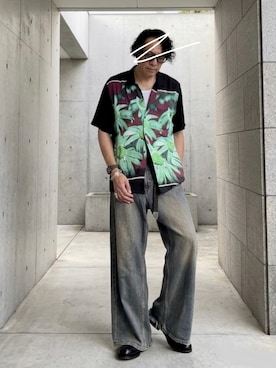 Supreme のアイテムを使った「アロハシャツ」のメンズ人気ファッション