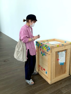 「niko and...（ニコアンド）のアイテム（シャツ/ブラウス、ピンク系）」を使った、あやてぃんさん（レディース・156cm）の秋コーディネート