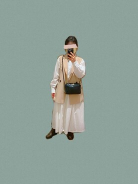 「coca（coca）（コカ）のアイテム（シャツワンピース）」を使った、𝙼.さん（レディース・157cm）の春コーディネート