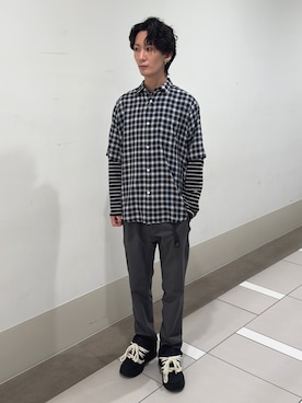 「URBAN RESEARCH DOORS（アーバンリサーチドアーズ）のFORK&SPOON　コットンレーヨンチェックシャツ（シャツ/ブラウス、ホワイト系）」を使った、大源さん（メンズ・183cm）の春コーディネート