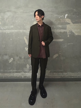 「アイテム（テーラードジャケット）」を使った、大源さん（メンズ・183cm）の秋コーディネート
