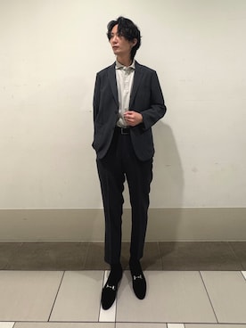 「URBAN RESEARCH DOORS（アーバンリサーチドアーズ）のLIFE STYLE TAILOR　『UR TECH』サマシェア ドレスポロ（シャツ/ブラウス、グレー系）」を使った、大源さん（メンズ・183cm）の春コーディネート