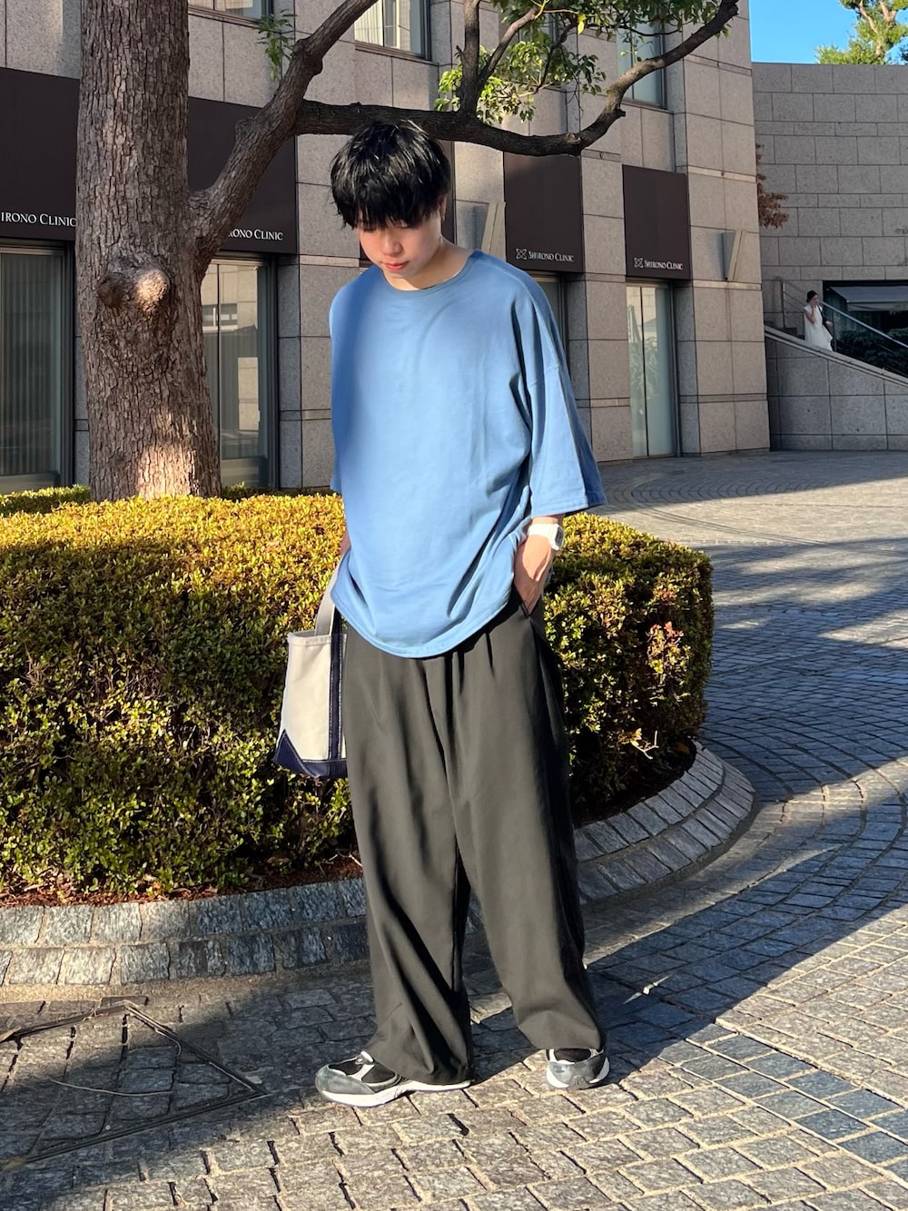 Juha（ユハ）の「2TUCK WIDE EASY PANTS（スラックス）」 - WEAR