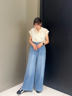 「URBAN RESEARCH ROSSO（アーバンリサーチロッソ）のフリルディテールノースリーブブラウス（シャツ/ブラウス、ホワイト系）」を使った、おーつさん（レディース・150cm）の夏コーディネート