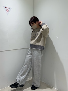 「アイテム（スウェットパンツ）」を使った、おーつさん（レディース・150cm・20代）の秋コーディネート
