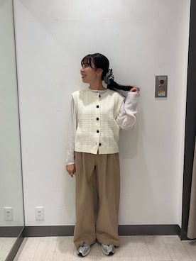 「アイテム（ベスト）」を使った、おーつさん（レディース・150cm・20代）の秋コーディネート