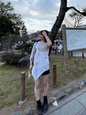 「H&M（エイチ・アンド・エム）のアイテム（シャツ/ブラウス）」を使った、ayaさん（レディース・159cm）の春コーディネート