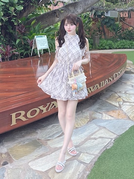 「mmeemeのアイテム（サンダル、ホワイト系）」を使った、りのりのさん（レディース・163cm）の夏コーディネート