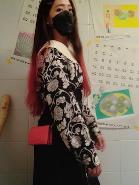 「CHARLES & KEITH（チャールズ & キース）のアイテム（財布/小物）」を使った、Rosyさん（レディース・158cm）の秋コーディネート