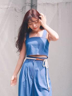 「アイテム（チューブトップ、ブルー系）」を使った、Rosyさん（レディース・158cm）の夏コーディネート