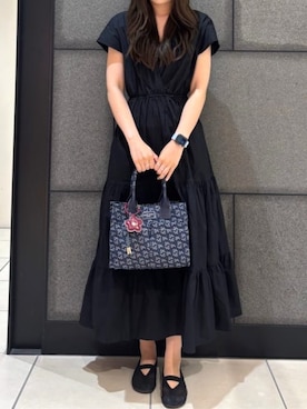 「アイテム（チャーム）」を使った、SamanthaThavasaさん（レディース・160cm）の夏コーディネート