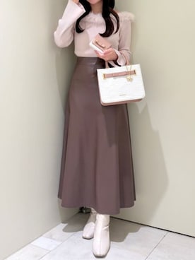 「アイテム（チャーム）」を使った、SamanthaThavasaさん（レディース・152cm）の春コーディネート