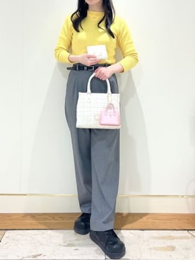「アイテム（財布）」を使った、SamanthaThavasaさん（レディース・160cm）の冬コーディネート