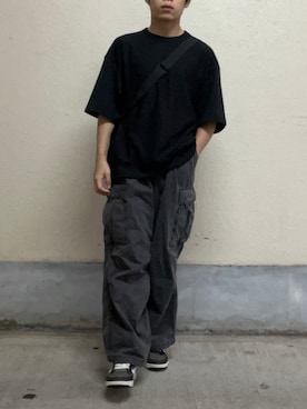 「GU（ジーユー）のアイテム（カーゴパンツ、グレー系）」を使った、Kazu(低身長コーデ)さん（メンズ・165cm・20代）の夏コーディネート