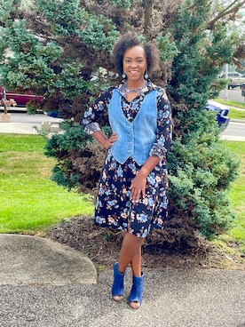 Lisa Yorkさんのコーディネート