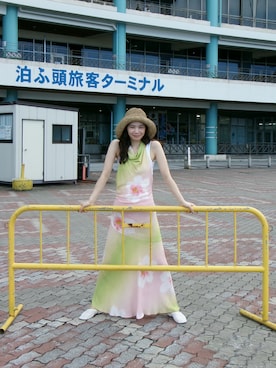 「アイテム（スリッポン）」を使った、アボカドチーズナンさん（レディース・167cm・20代）の夏コーディネート