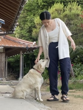 「ビーサン」｜「アイテム（その他）」を使った、アボカドチーズナンさん（レディース・166cm）の春コーディネート