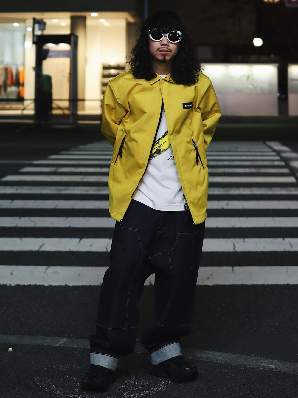 「オトナカジュアル、大人コーデ、ワイドパンツ、サルエルデニム、コーチジャケット、はるコーデ、undercover、Maison MIHARA YASUHIRO、MIHARAYASUHIRO、ISAMU KATAYAMA BACKLASH、BACKLASH THE COVERS、grounds、ROYAL FLASH、代官山」｜「UNDERCOVERのUC2A4204（ブルゾン、イエロー系）」を使った、AOKIFLASH‼︎!さん（メンズ・166cm）の冬コーディネートの1枚目の写真