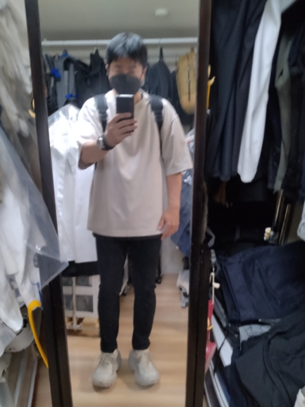 【BALENCIAGA】BEIGE☆ロゴモノグラム ハイトップ スニーカー モノグラムハイカットスニーカー｜BALENCIAGA｜MOGGIE CO-OP