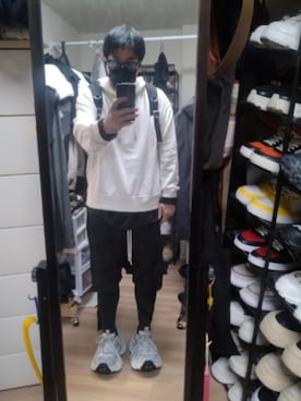 「DRKSHDW（ダークシャドウ）のアイテム」を使った、高さん（メンズ・176cm）の秋コーディネート