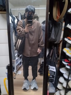 「UNITED TOKYO（ユナイテッドトウキョウ）のアイテム」を使った、高さん（メンズ・176cm）の秋コーディネート