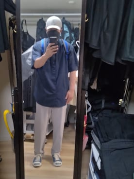 「アイテム（スニーカー、ブルー系）」を使った、高さん（メンズ・176cm）の夏コーディネート