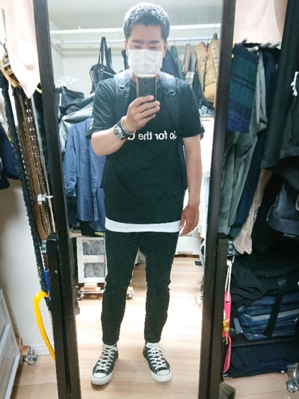 「CONVERSEのCONVERSE  コンバース CANVAS ALL STAR J HI  キャンバスオールスター J　ハイ  32067961  BLACK（スニーカー、ブラック系）」を使った、高さん（メンズ・176cm）の秋コーディネートの1枚目の写真