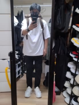 「アイテム（バックパック/リュック）」を使った、高さん（メンズ・176cm）の秋コーディネート