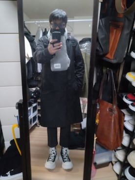 「アイテム（ステンカラーコート）」を使った、高さん（メンズ・176cm）の冬コーディネート