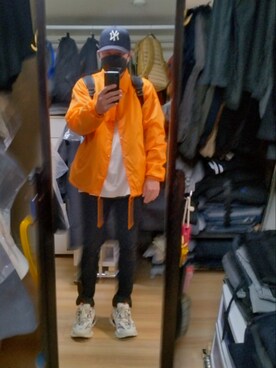 COMME des GARCONSのナイロンジャケット（オレンジ系）を使った人気 