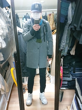 「STUDIOUS（ステュディオス）のアイテム（ステンカラーコート）」を使った、高さん（メンズ・176cm）の冬コーディネート