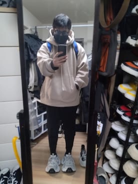 「JULIUS（ユリウス）のアイテム（パンツ）」を使った、高さん（メンズ・176cm）の春コーディネート