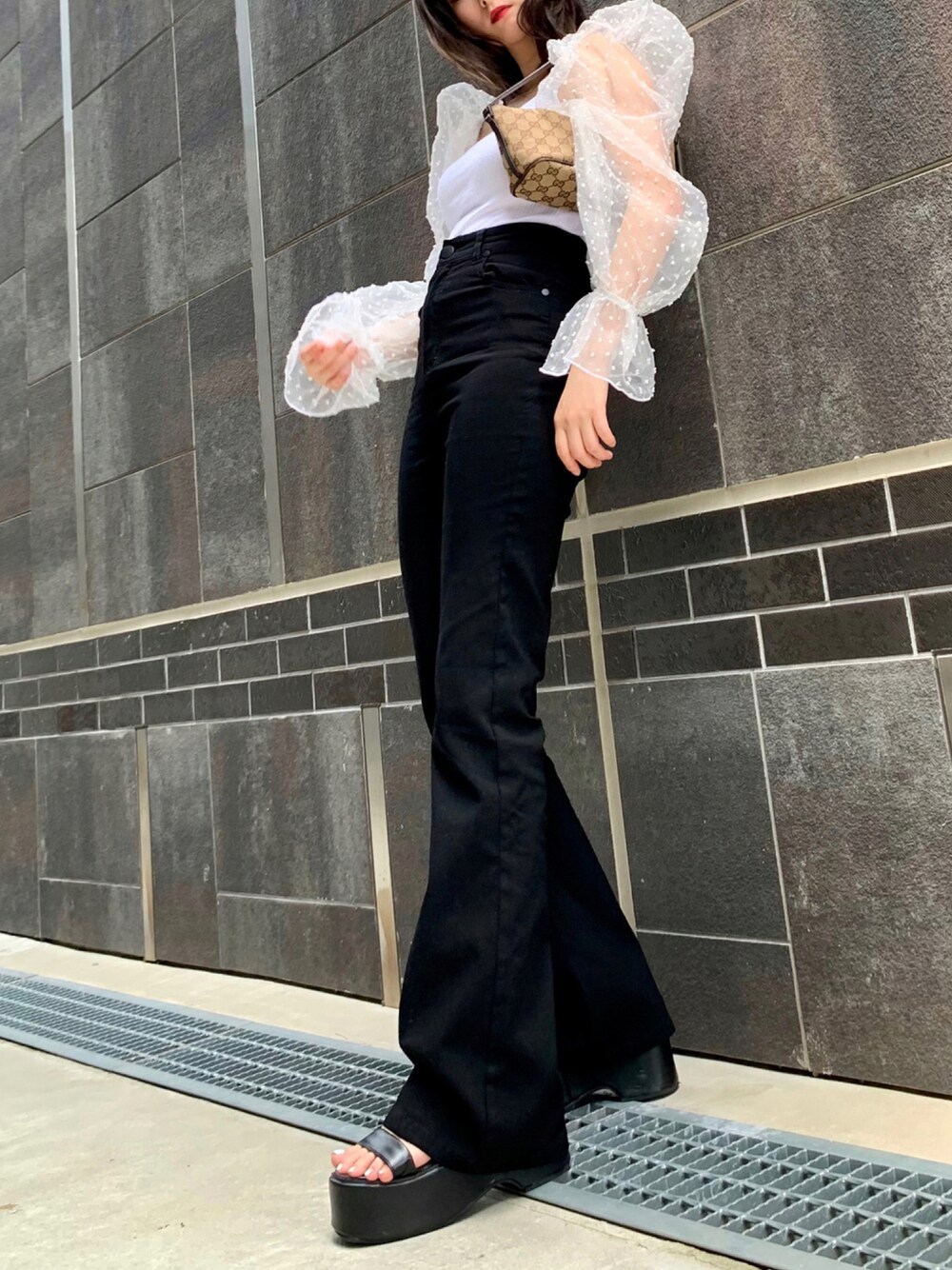 【コーデの主役に】PUCCI アブストラクトプリント フレアパンツ PUCCI アブストラクトプリント フレアパンツ | グリーン